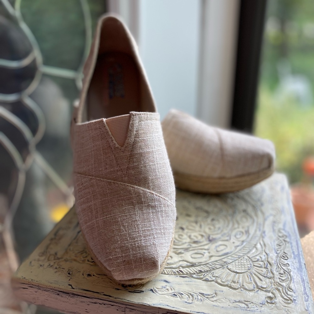 BOBS Linen Colored Women’s Sz 9.5 (US), 39.5 (EU), 6.5 (UK)